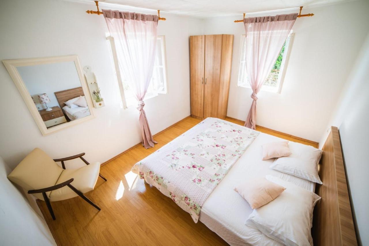 Holiday Home Potocinarka Potomje Dış mekan fotoğraf